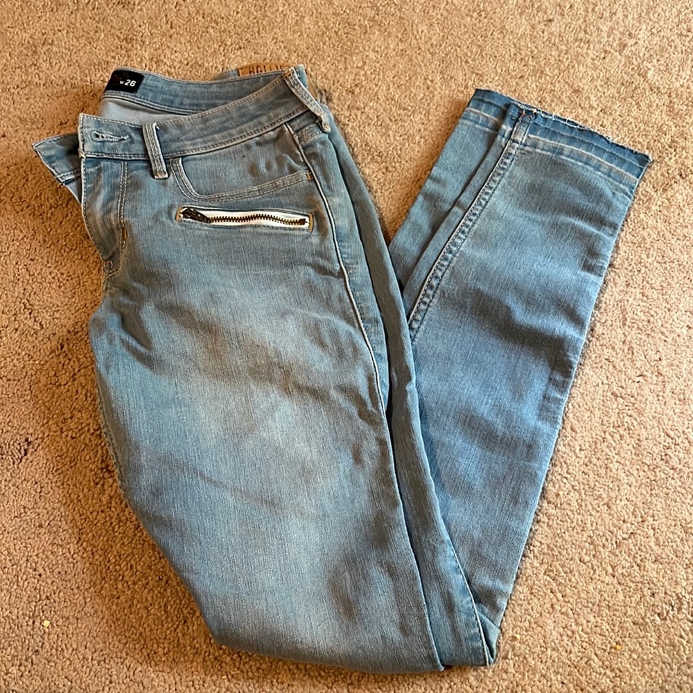 Hollister jeans